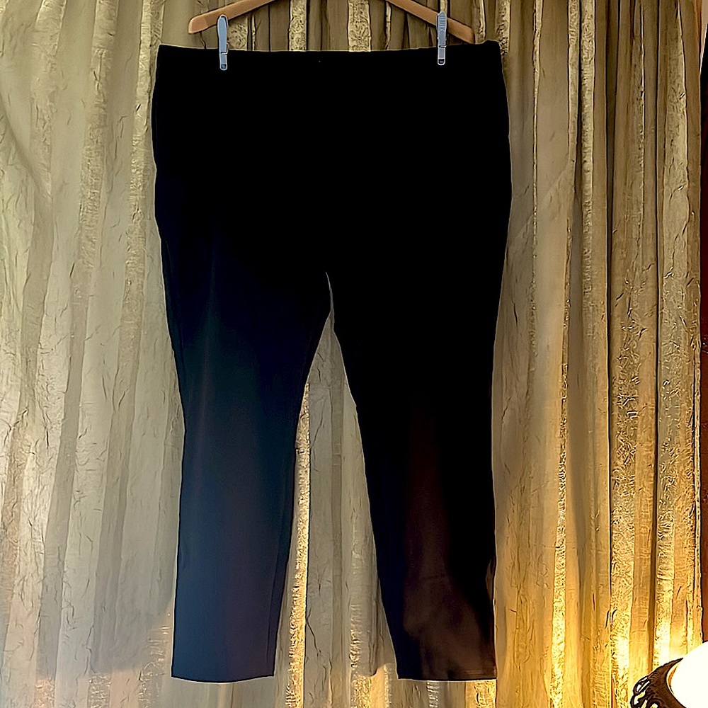 SOLD Express Black Stretch Legging Mid Rise